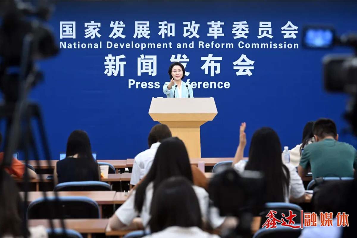 国家发展改革委：将深挖钢铁等国民经济重点行业节能降碳潜力